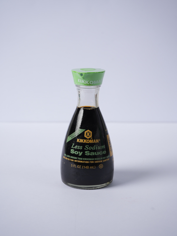 109 Kikkoman soy sauce light 150ml